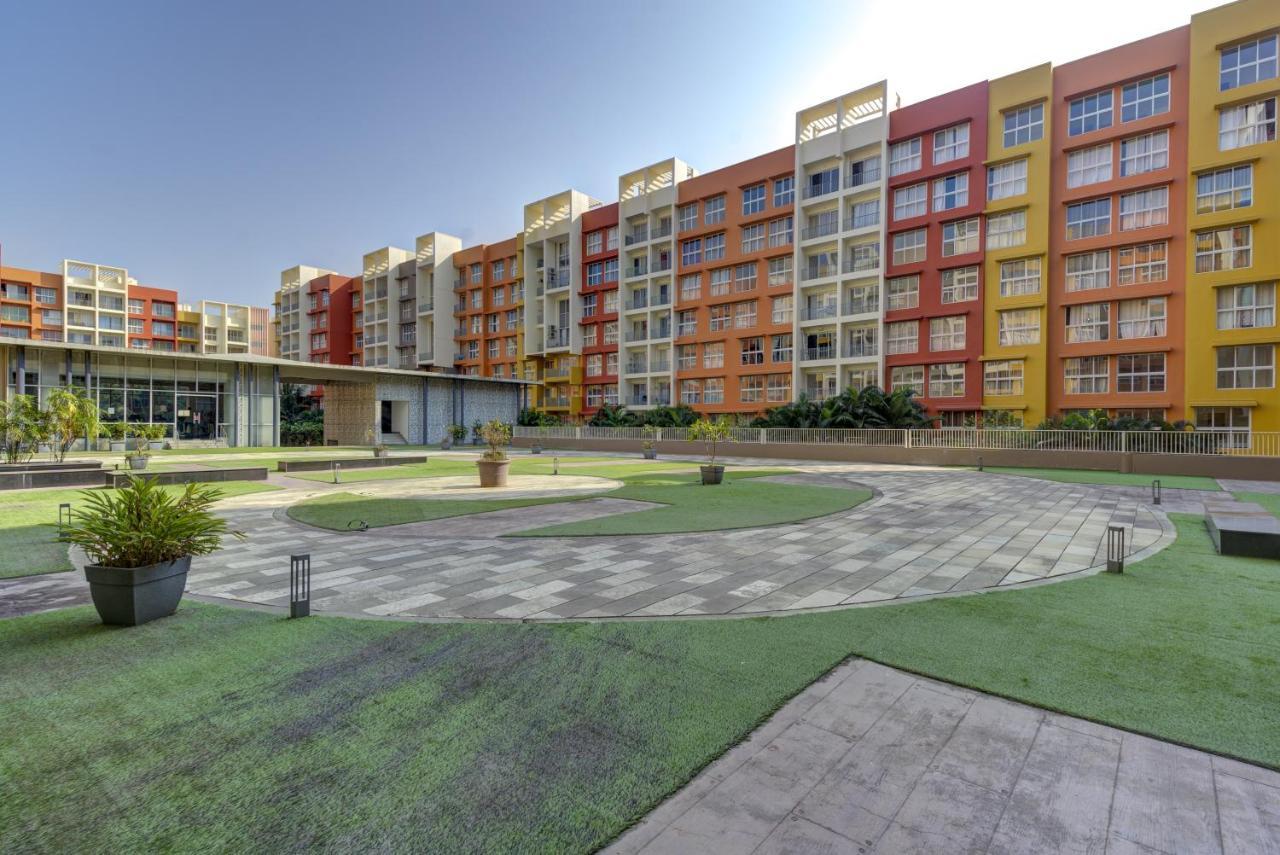 Luxe 2Bhk 10Min From Goi Airport With Pool Access Apartment Dabolim Luaran gambar