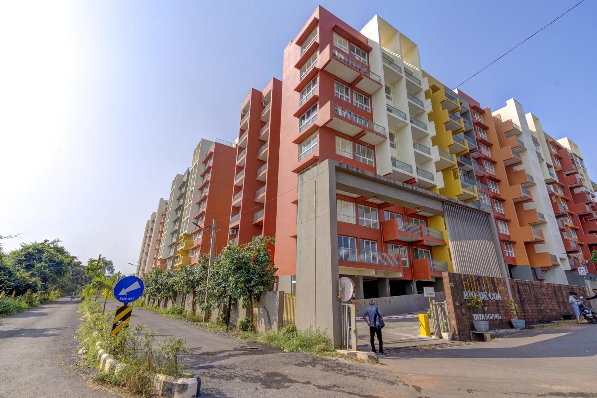 Luxe 2Bhk 10Min From Goi Airport With Pool Access Apartment Dabolim Luaran gambar